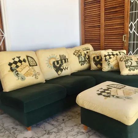 Casa Las Americas Feriehus *