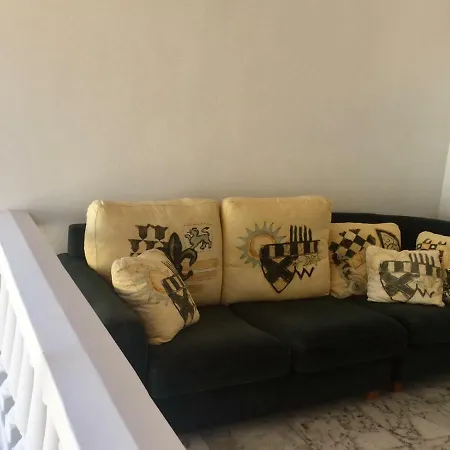 Casa Las Americas *